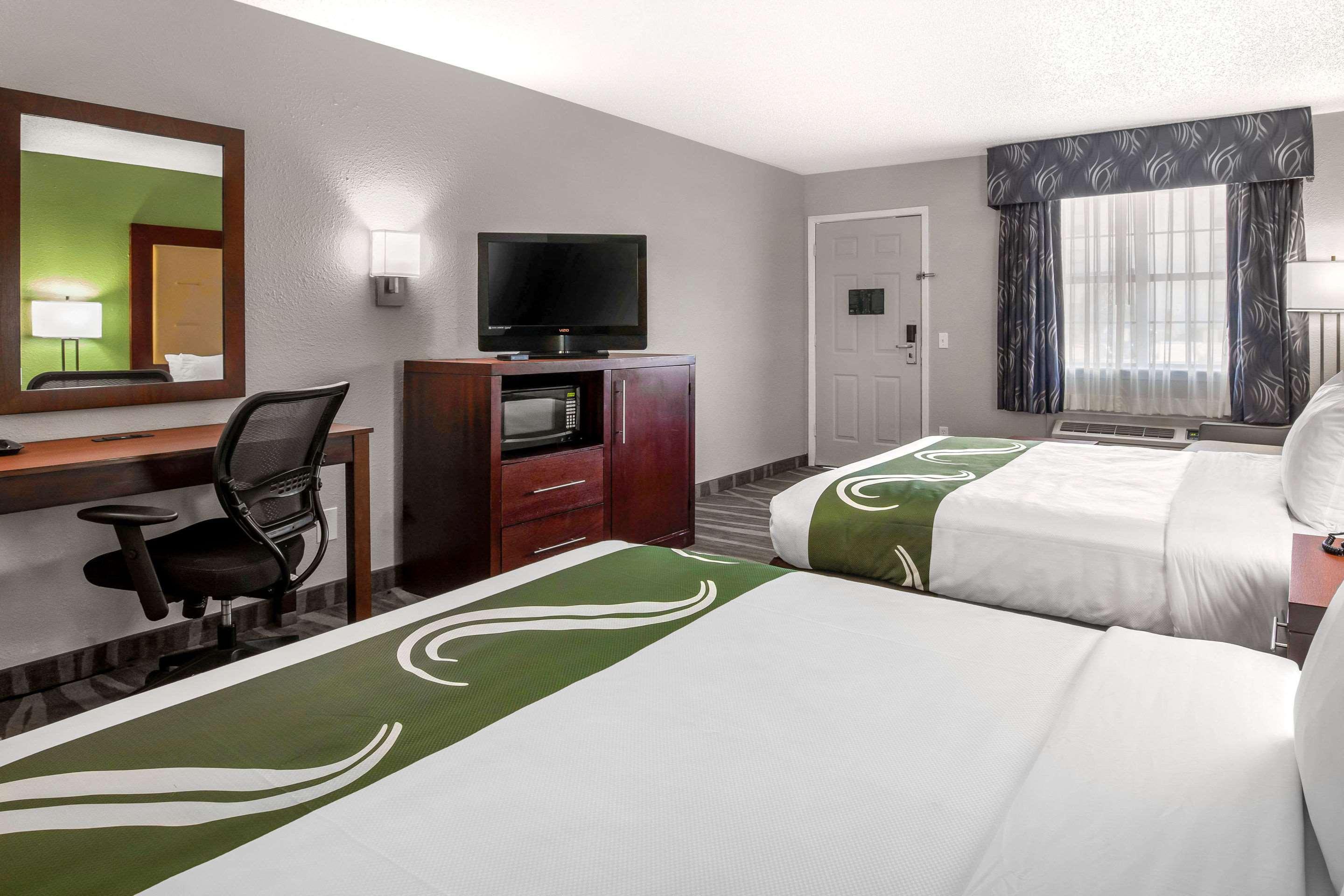 Quality Inn & Suites 웨더포드 외부 사진