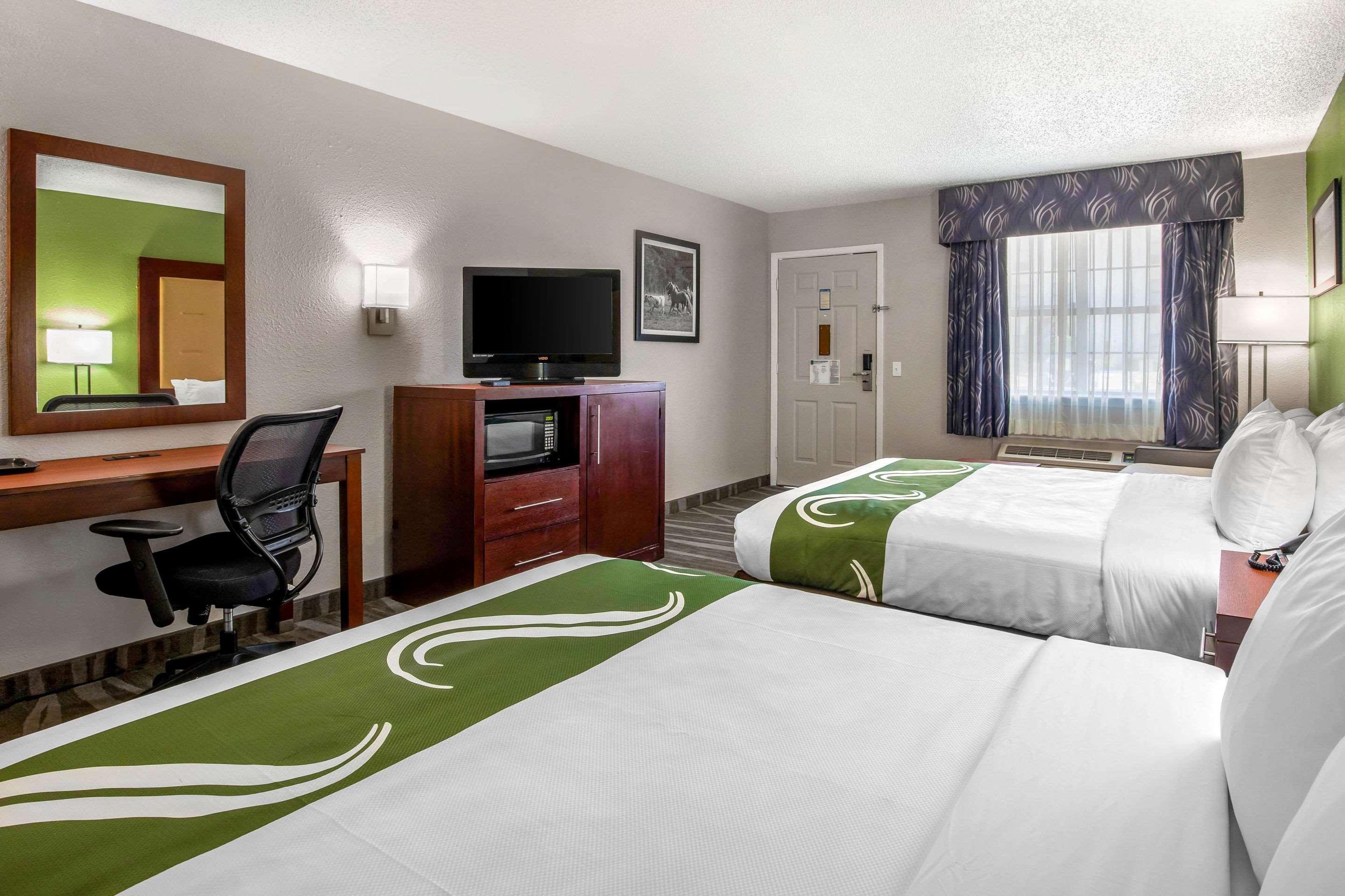 Quality Inn & Suites 웨더포드 외부 사진
