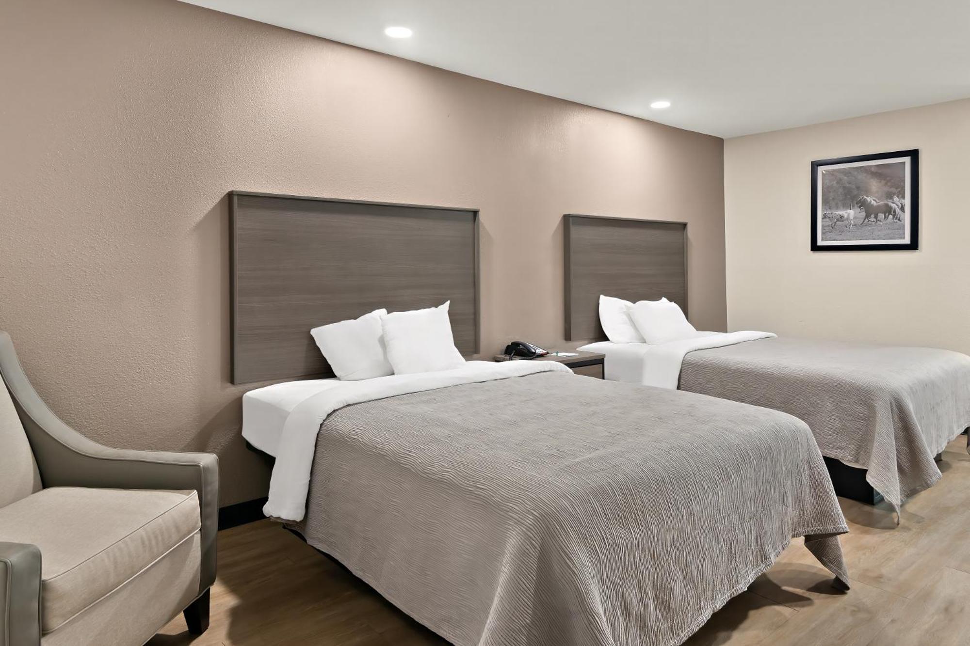 Quality Inn & Suites 웨더포드 외부 사진
