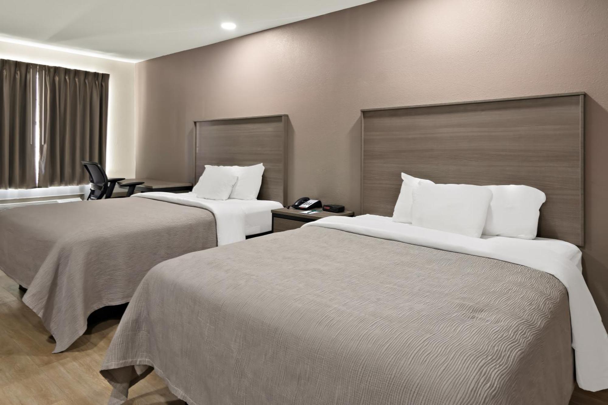 Quality Inn & Suites 웨더포드 외부 사진