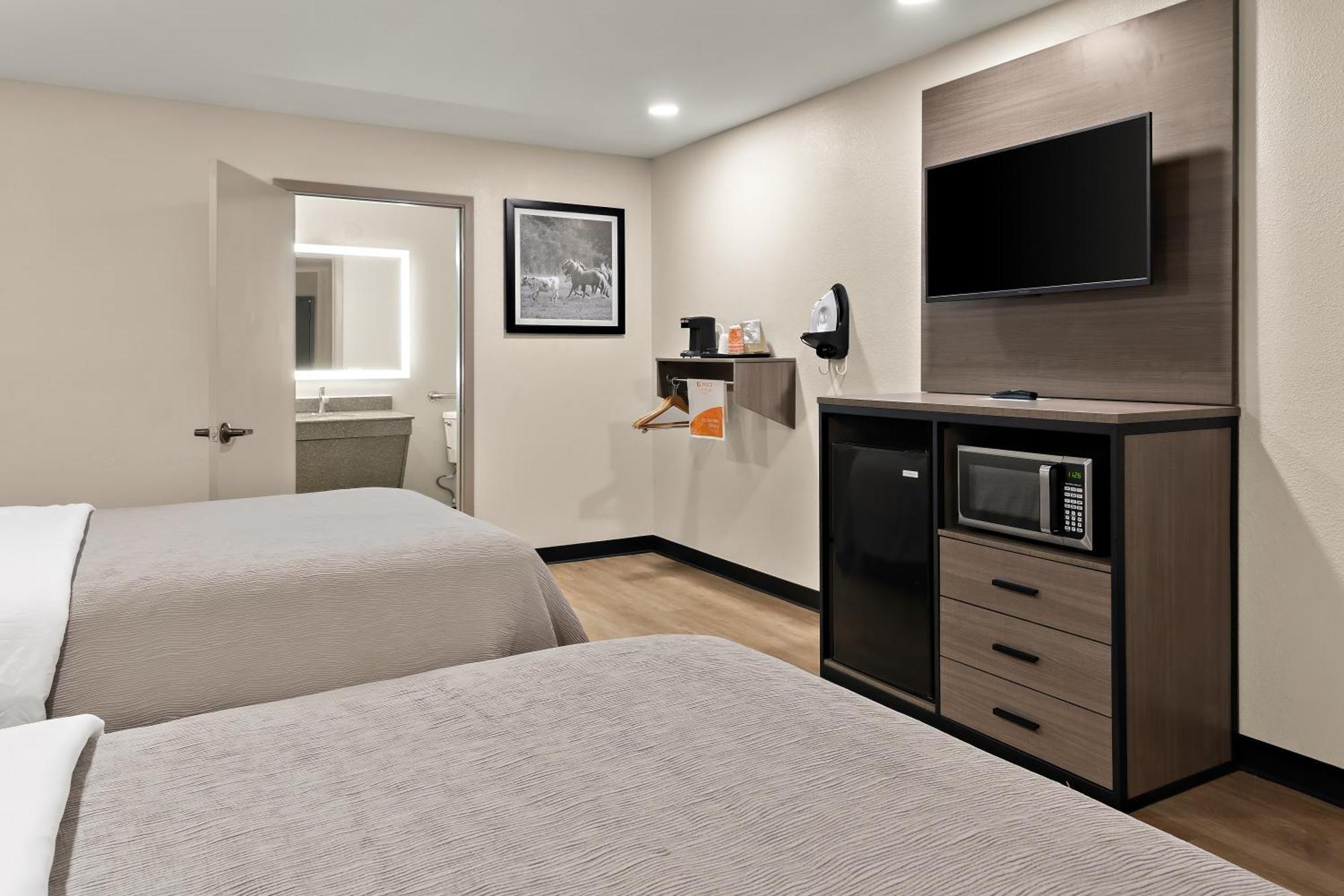 Quality Inn & Suites 웨더포드 외부 사진